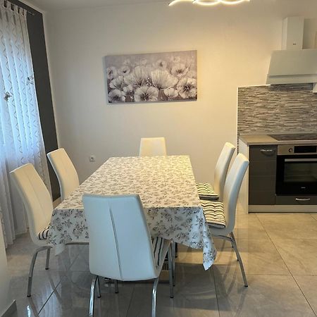 Villa Nina Baska Ngoại thất bức ảnh